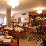 Ristorante Papa Отель 3*