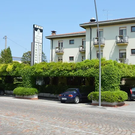 Ristorante Papa Hotel 3*