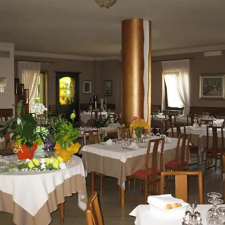 Ristorante Papa Hotel