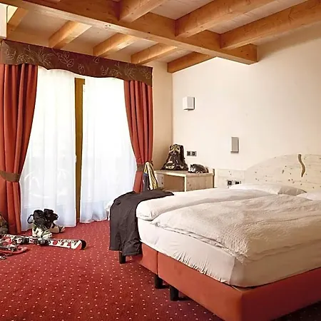 Hotel Ristorante Papa 3*